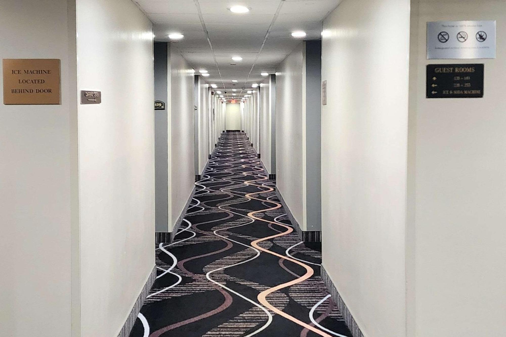 Quality Inn Dublin I-81 Екстериор снимка