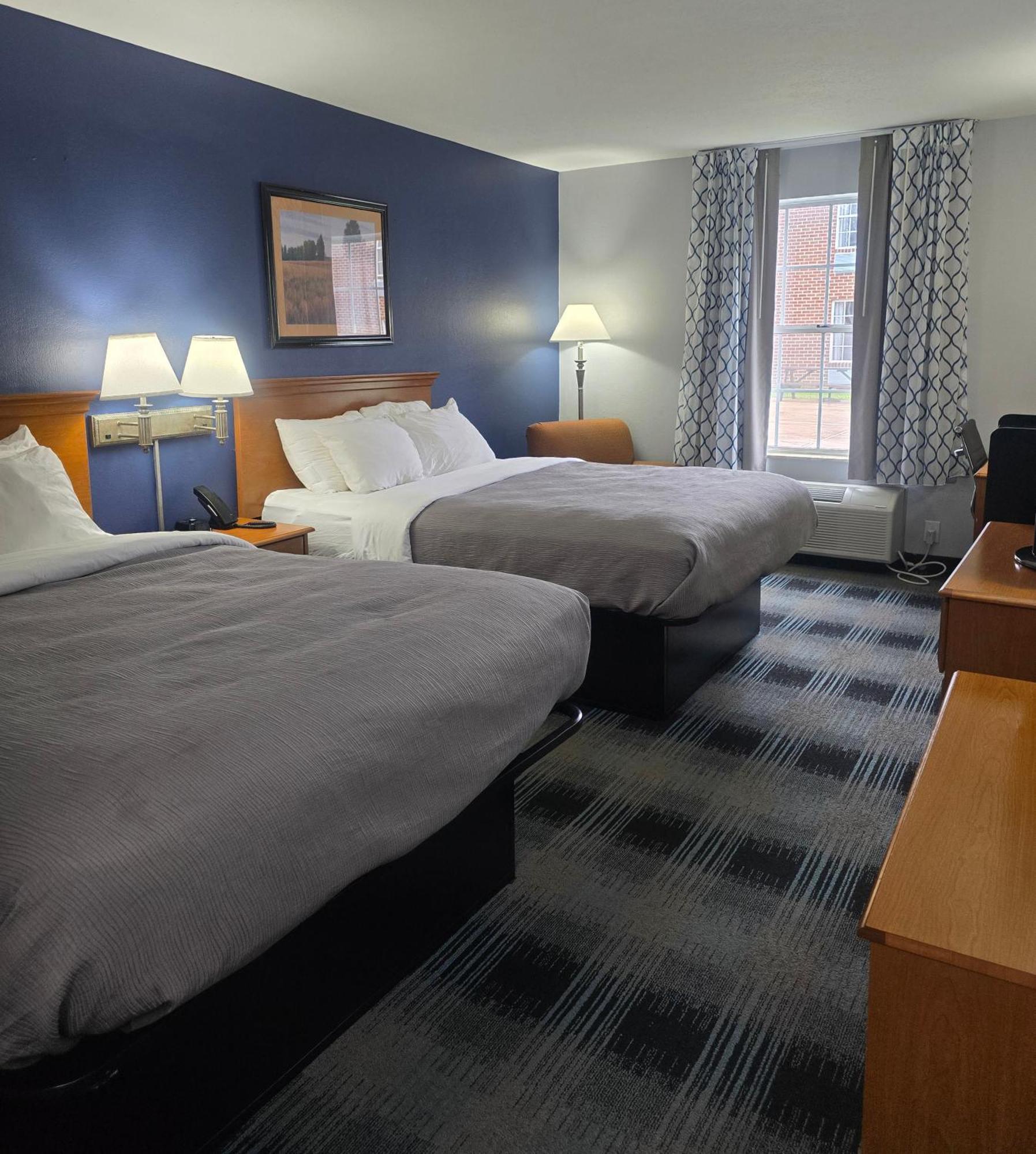 Quality Inn Dublin I-81 Екстериор снимка