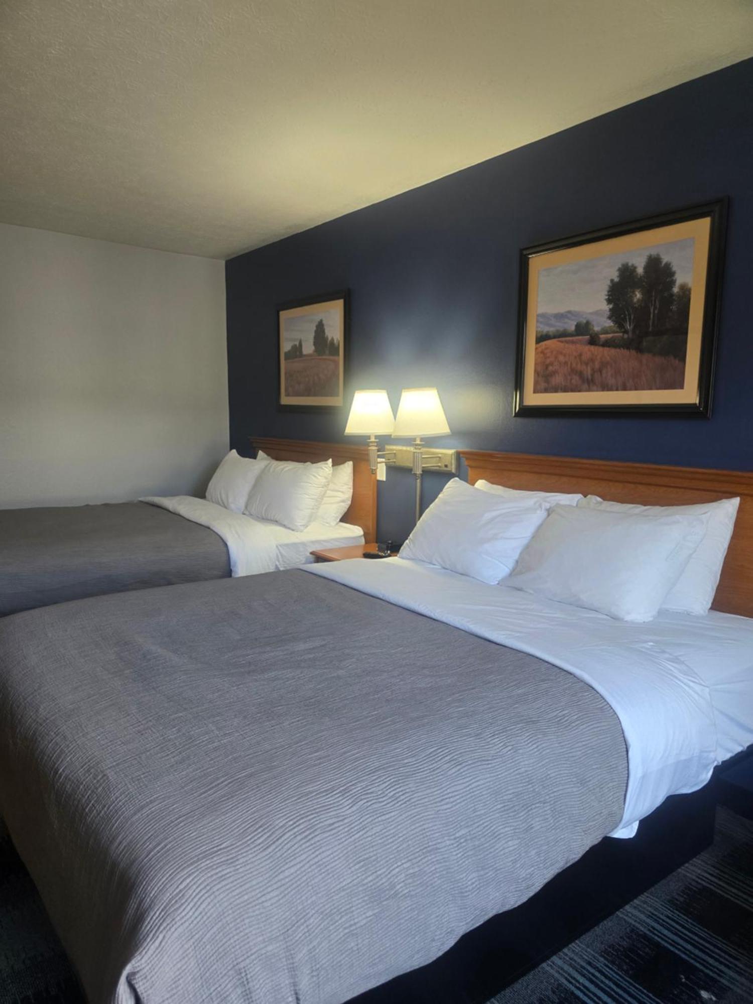 Quality Inn Dublin I-81 Екстериор снимка