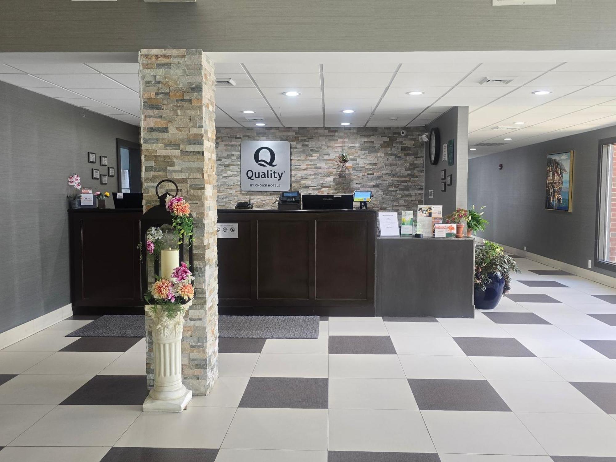 Quality Inn Dublin I-81 Екстериор снимка